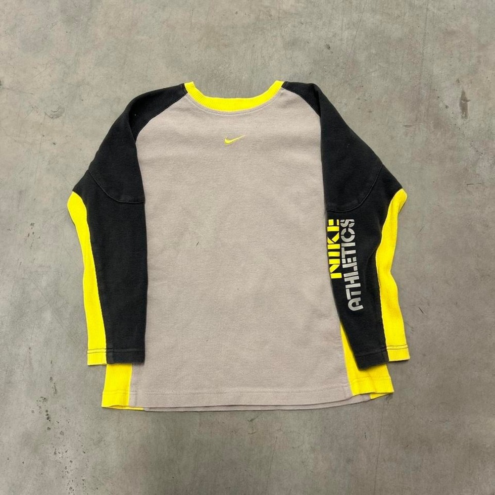Y2K‎ Nike Long Sleeve Athletic Shirt